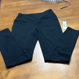 Natural Reflections Bass Pro Shops Black Cargo Leggings NWT Sz Small